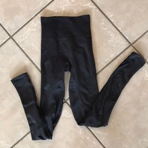 Lululemon compression leggings